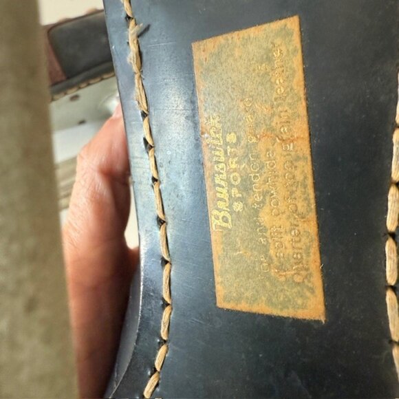 Vintage Brunswick Leather Ice Skates •1940s Two-Tone •Rustic Cabin Winter Decor - Picture 3 of 9